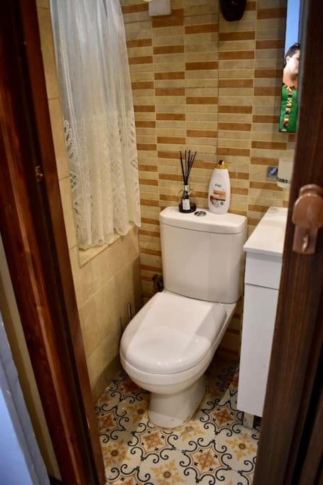 City Centre Pied-A-Terre Near Food Market And Walking Distance To Bus Terminus La Valeta Exterior foto